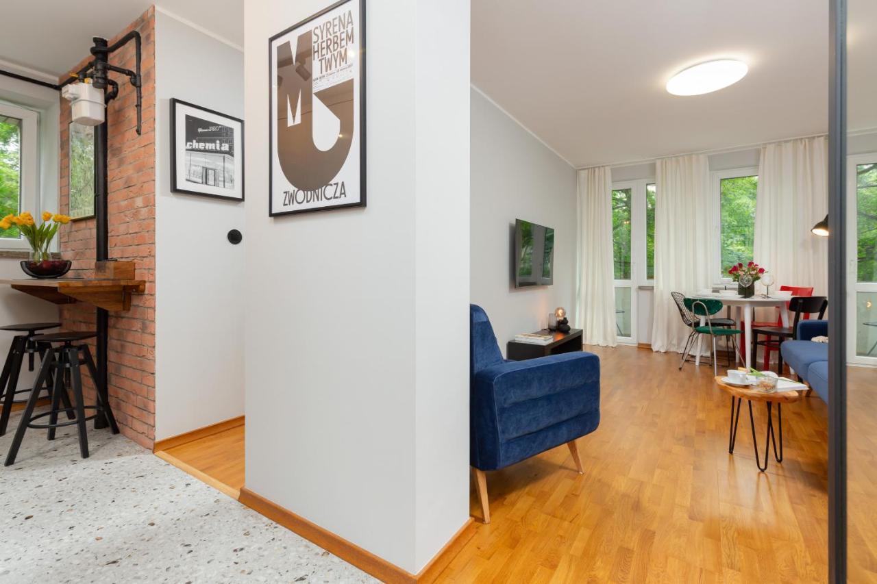 Central Apartment Solec Wilanowska By Noclegi Renters Warsaw Luaran gambar