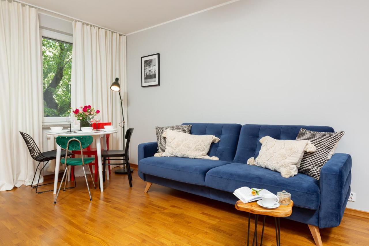 Central Apartment Solec Wilanowska By Noclegi Renters Warsaw Luaran gambar